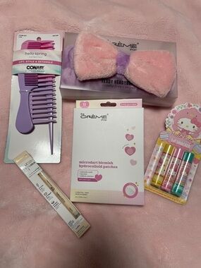 The Creme Shop 5-Pc Headband & Beauty Bundle